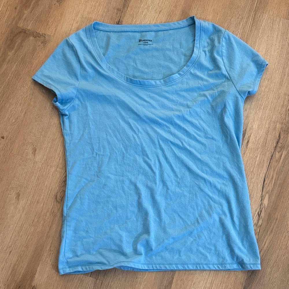 No Boundaries Light Blue Short Sleeve Tee